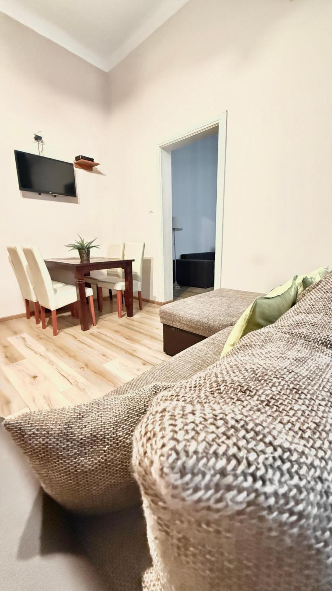 City Centrum Fashionstreet Apartman بودابست المظهر الخارجي الصورة