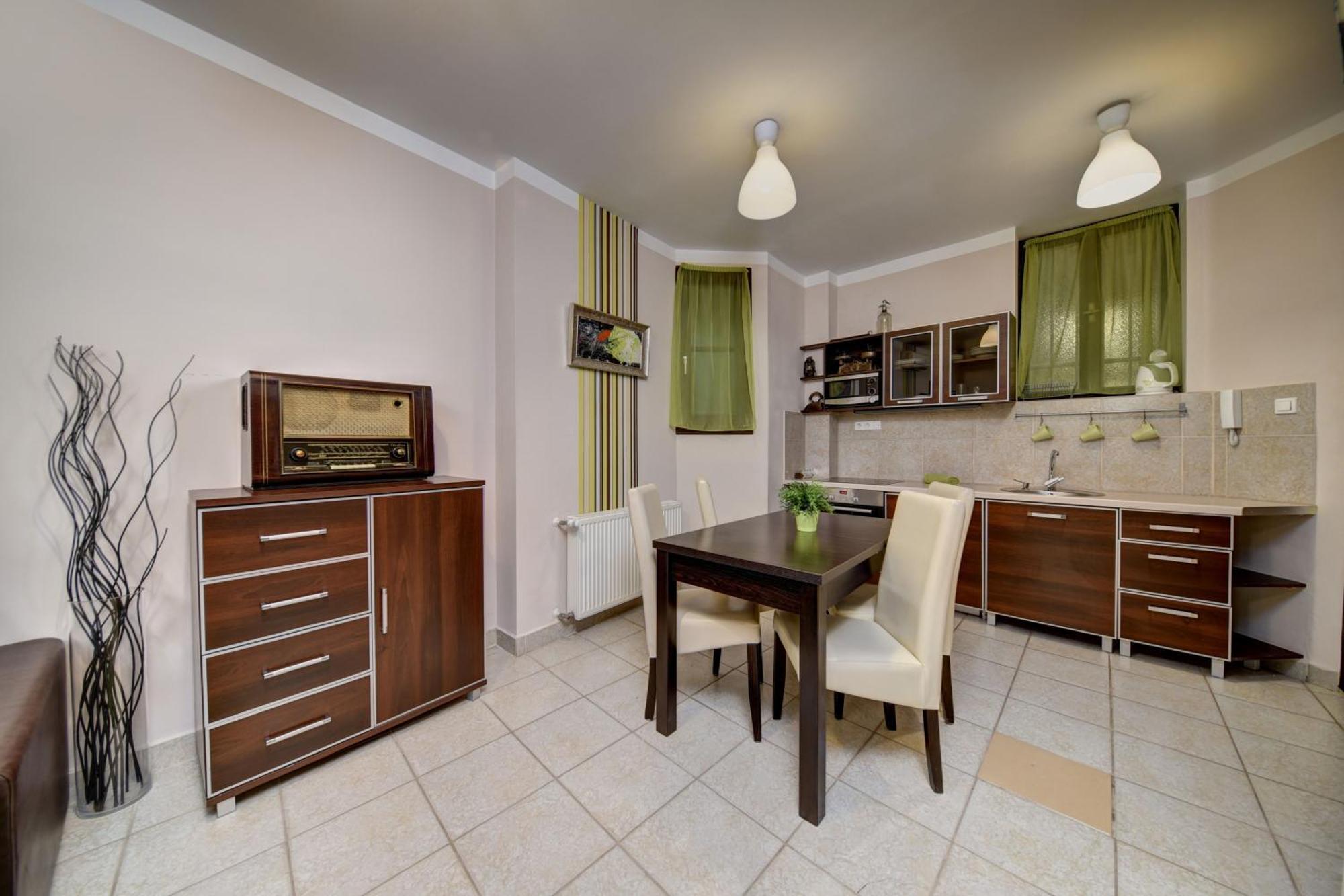 City Centrum Fashionstreet Apartman بودابست المظهر الخارجي الصورة