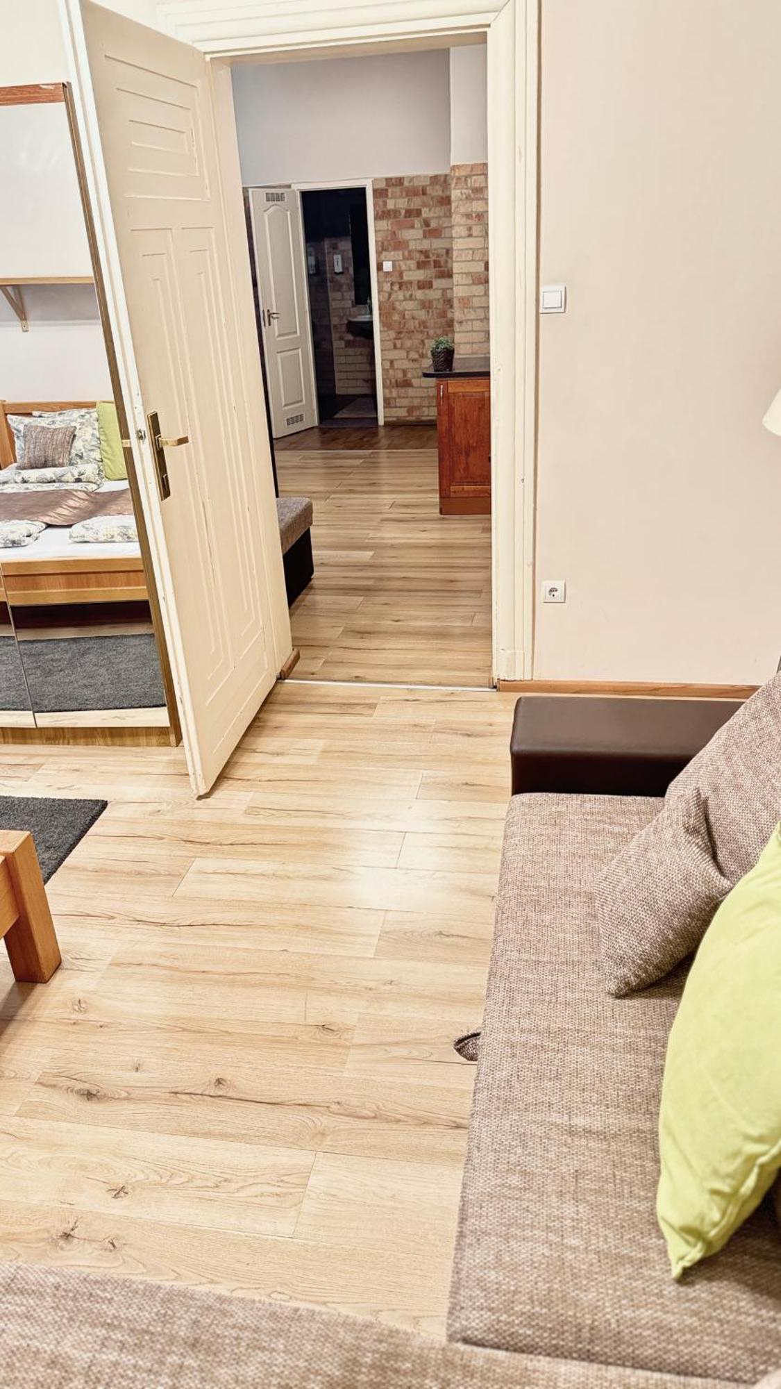 City Centrum Fashionstreet Apartman بودابست المظهر الخارجي الصورة
