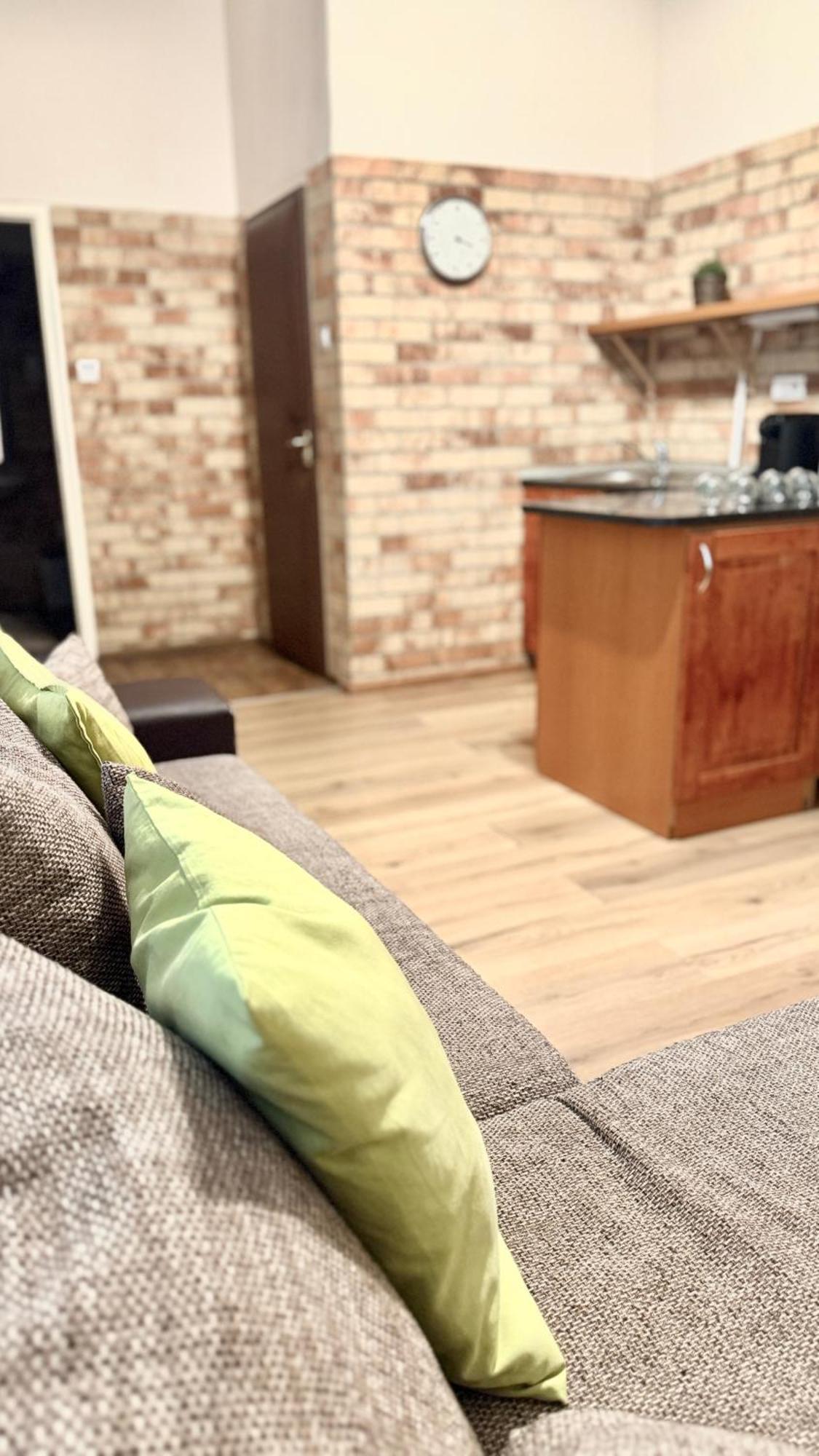City Centrum Fashionstreet Apartman بودابست المظهر الخارجي الصورة